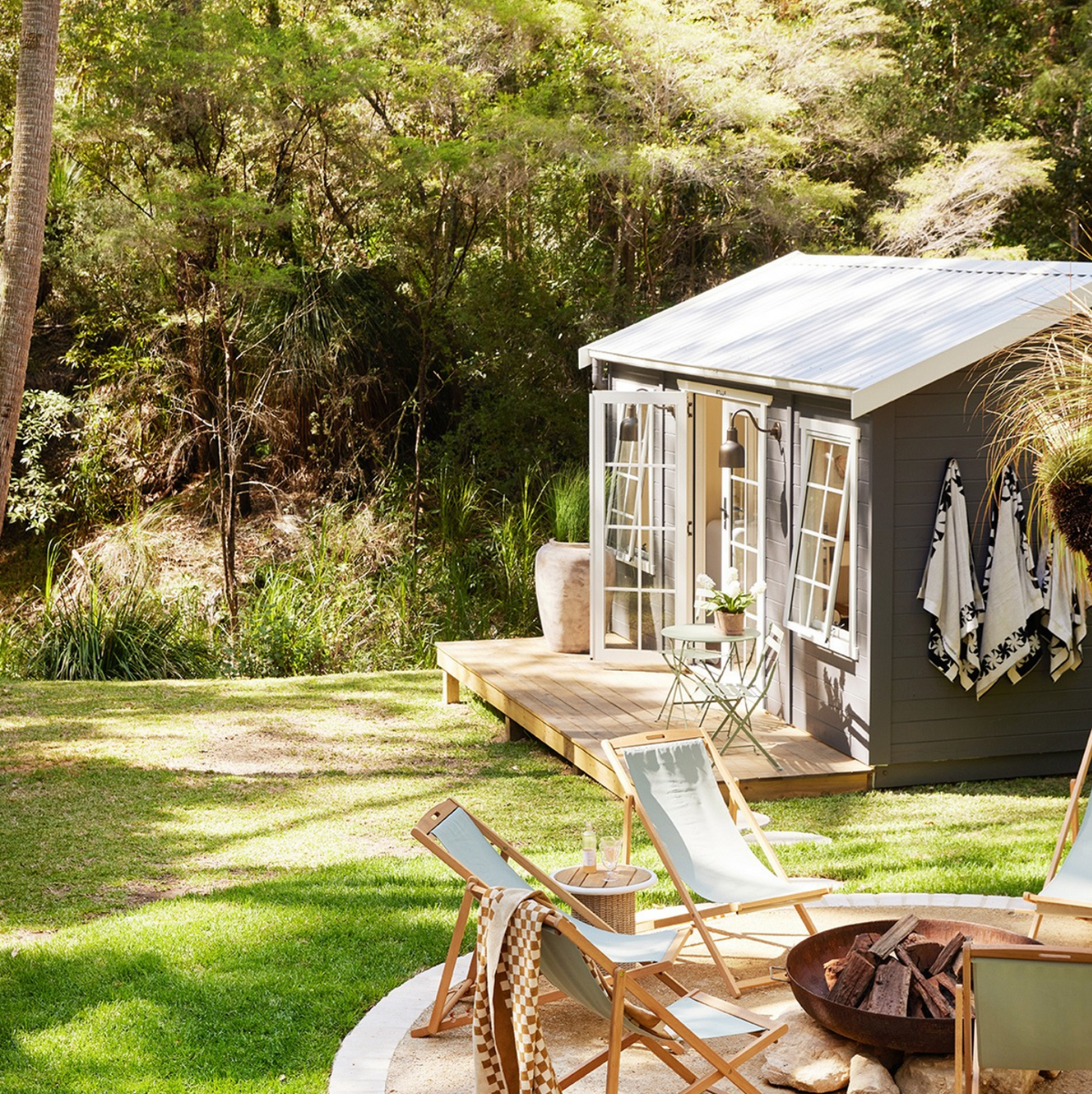 Three Birds Renovations x STILLA: A Garden Studio Made for Coastal Living