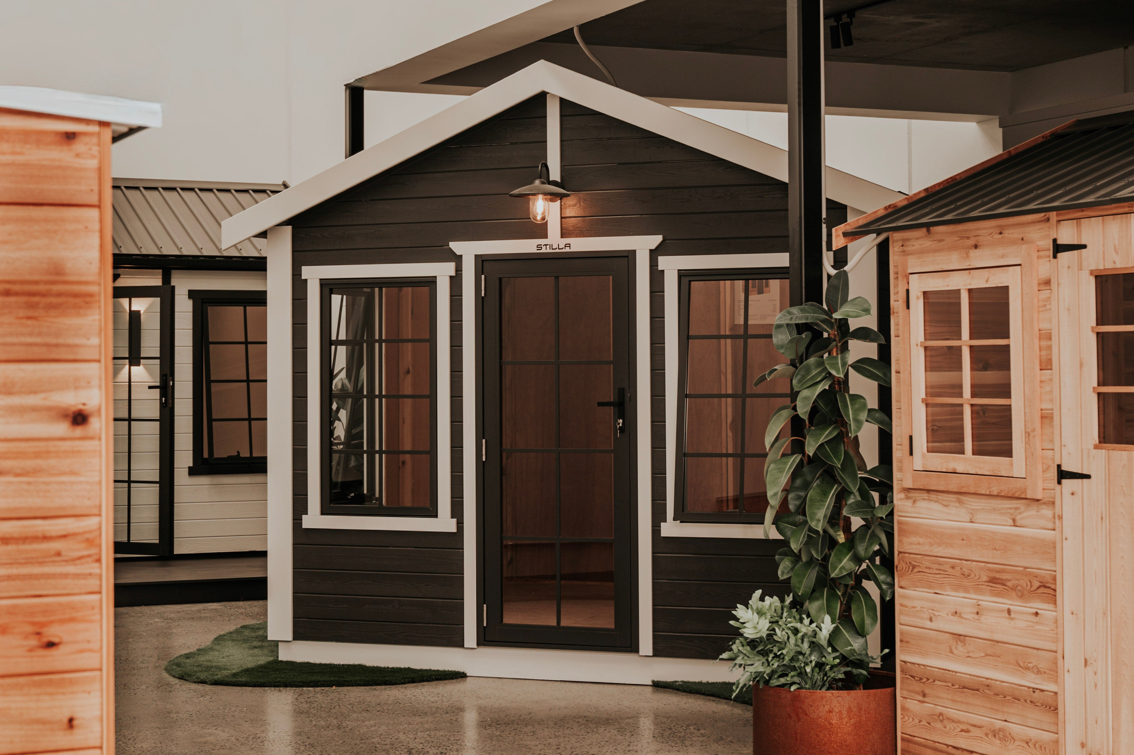 Bulimba 10x10 Cedar Timber Designer Studio