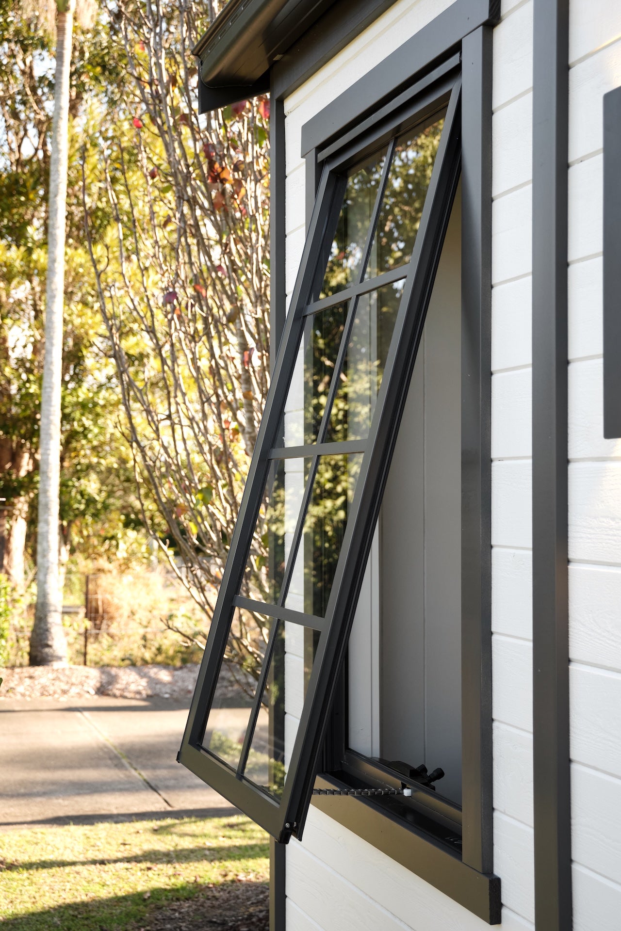 Bulimba 10x10 Cedar Timber Designer Studio