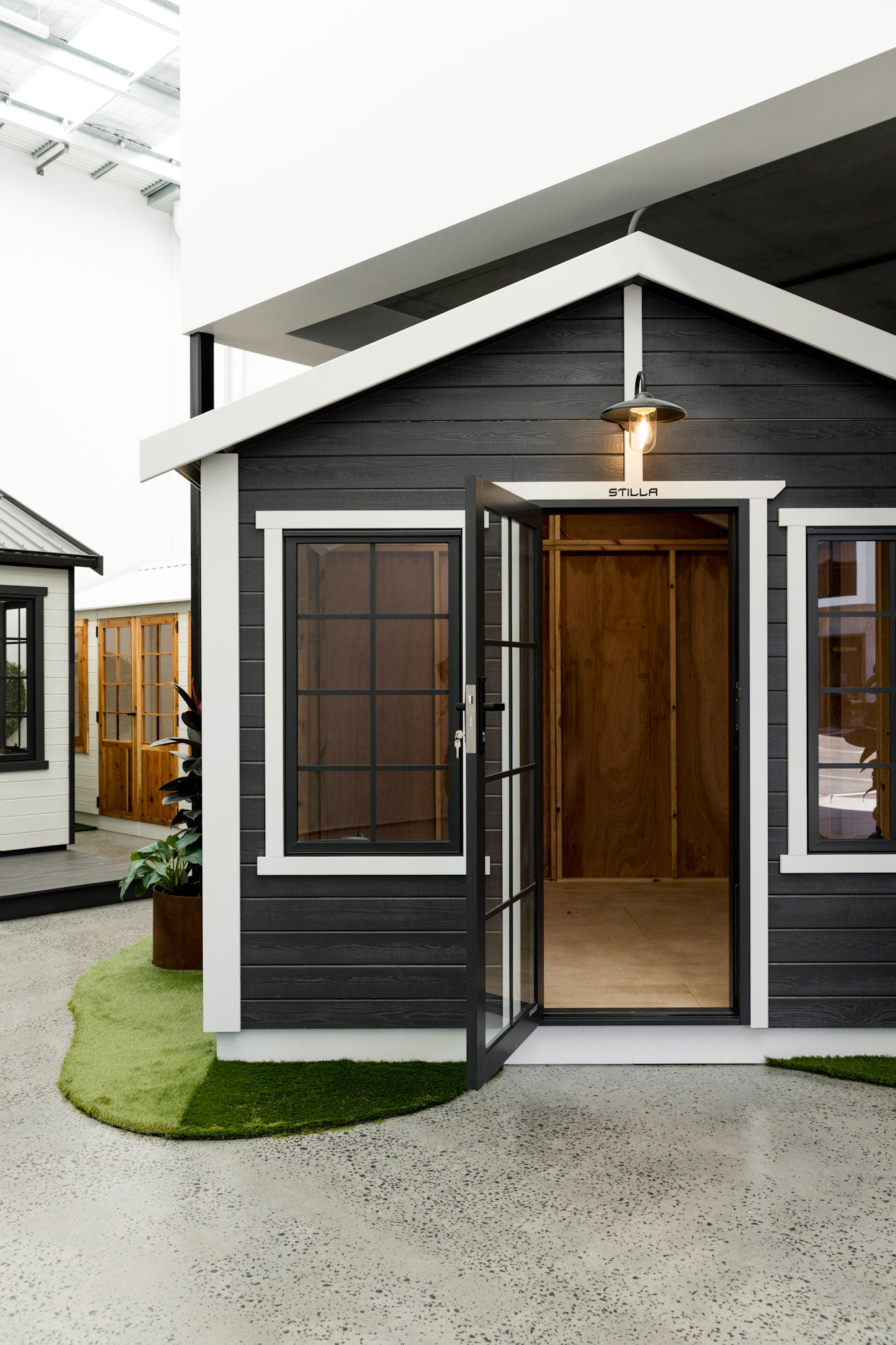 Bulimba 10x10 Cedar Timber Designer Studio